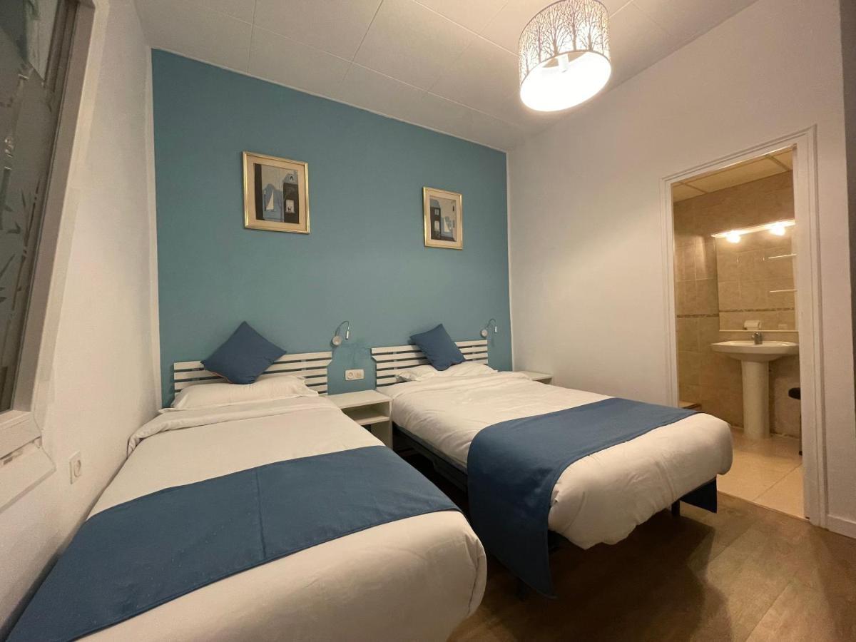 Pension Bertolin Barcelona Exterior photo