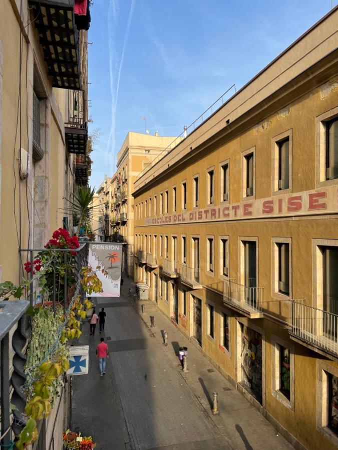 Pension Bertolin Barcelona Exterior photo
